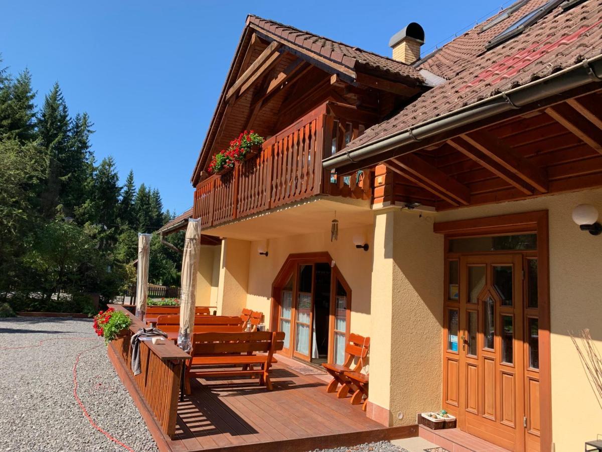 Villa Alfa Demänovská Dolina Exterior foto